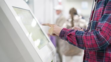 Interaktiver Kiosk und digitale Beschilderung